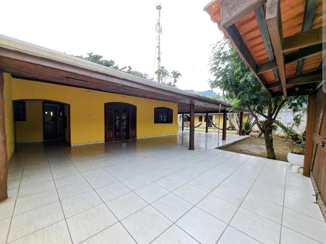 סאו סבסטיאו Casa Daslis Espacosa E Bem Localizada חדר תמונה